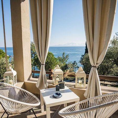 Our House 2 Luxury Suites Kavala Esterno foto