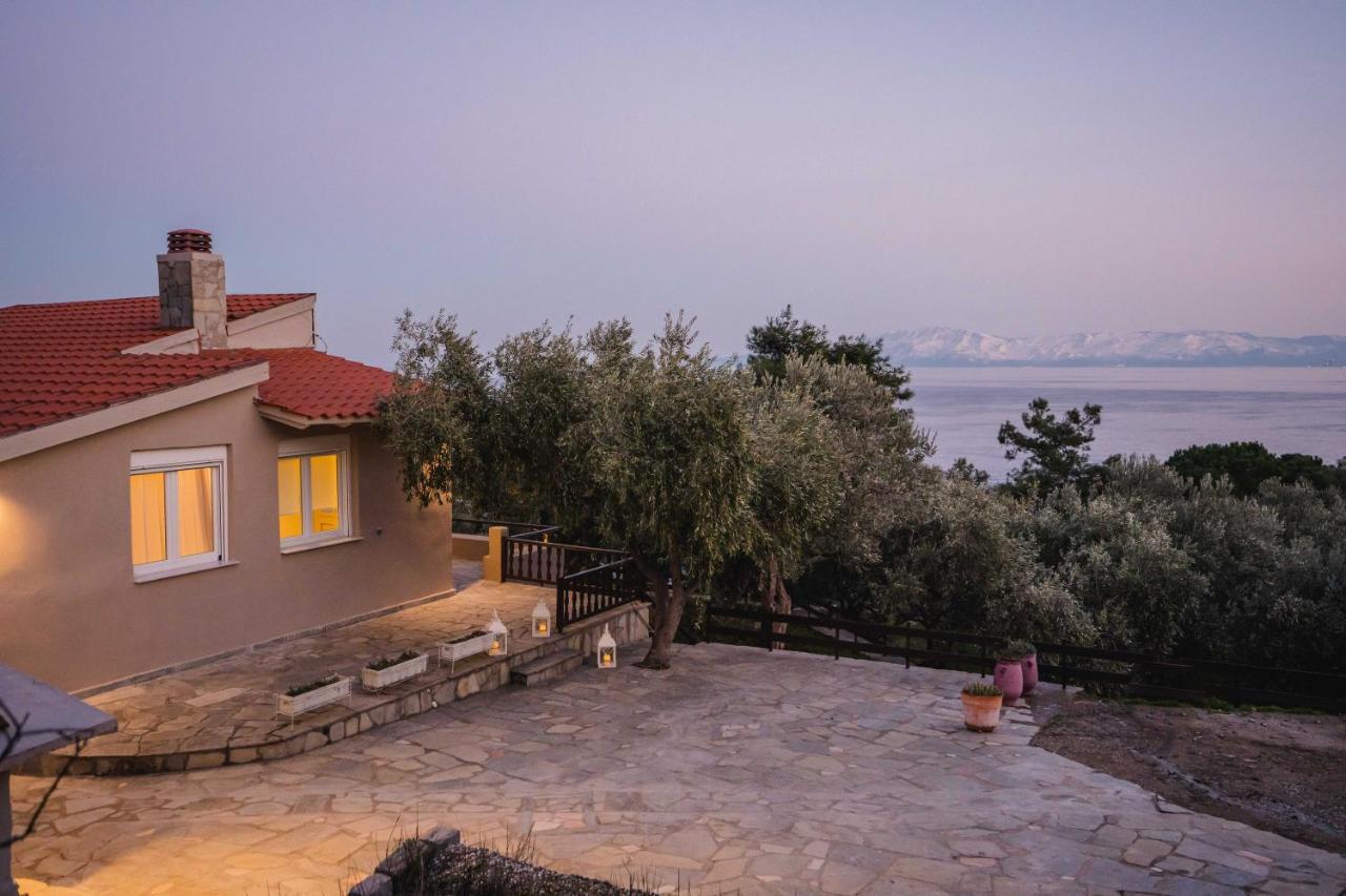 Our House 2 Luxury Suites Kavala Esterno foto